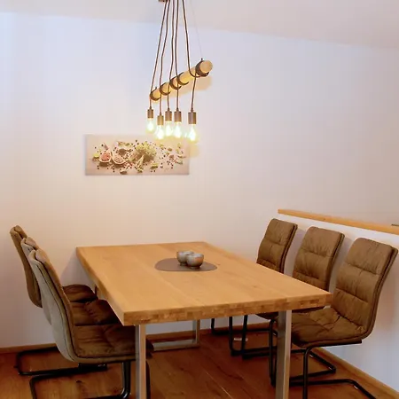 샬레 Eichen-chalet *