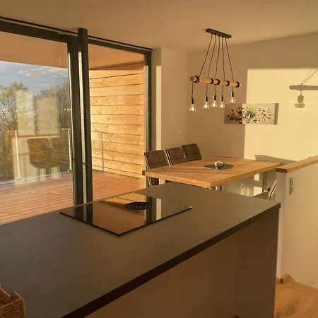 Eichen-chalet * ايشنبرغ